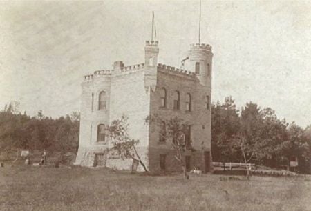 Schwarz Castle